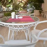 Hotel Paradise