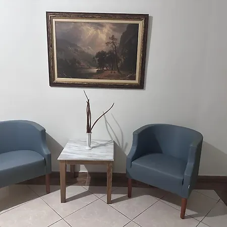 Paradise Hotel